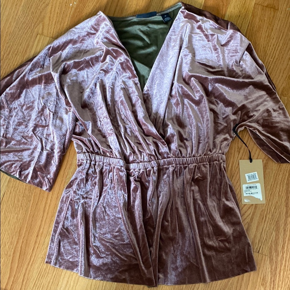 Mauve velvet top